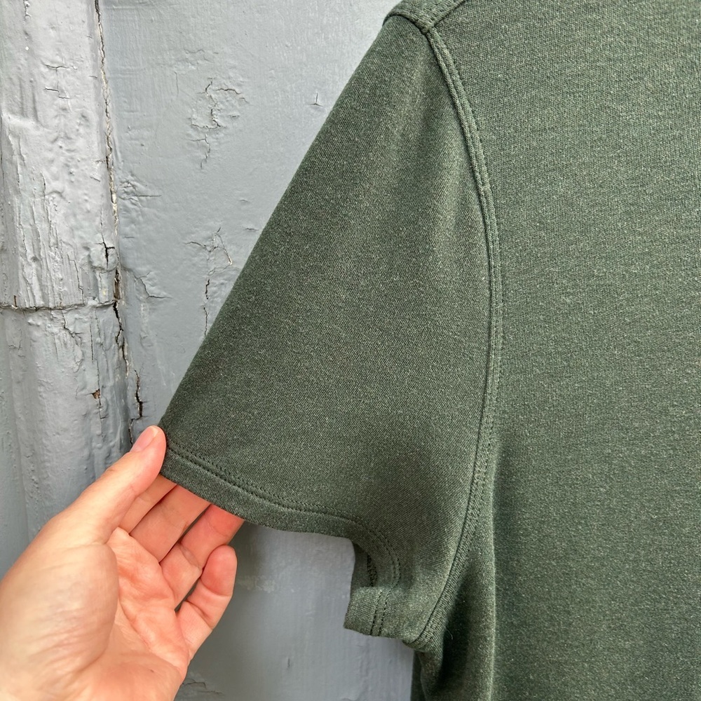 Kit & Ace Crewneck pocket tee, size M - Picture 3 of 8